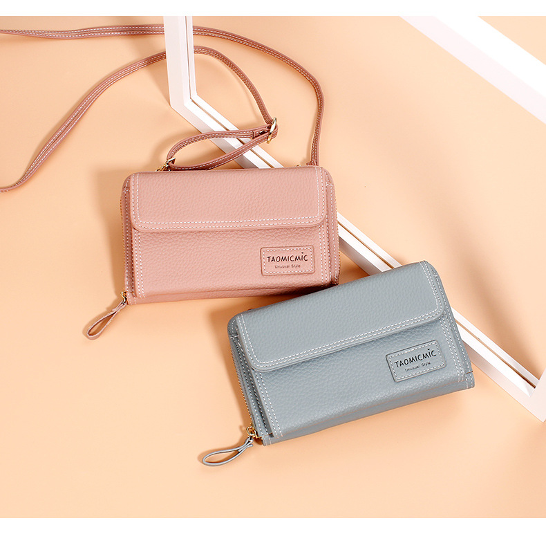 Shoulder Bag Image 11