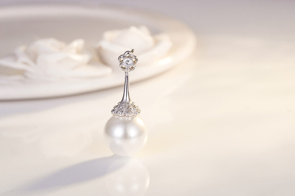 Elegant Pearl Earrings