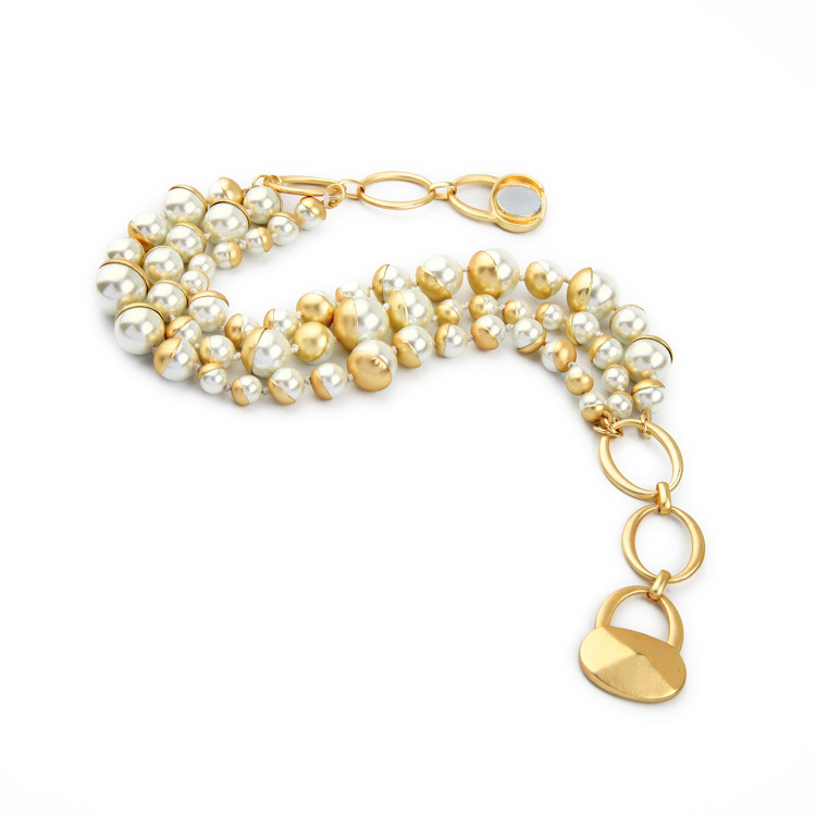 Ladies Vintage Pearl Necklace Image 10