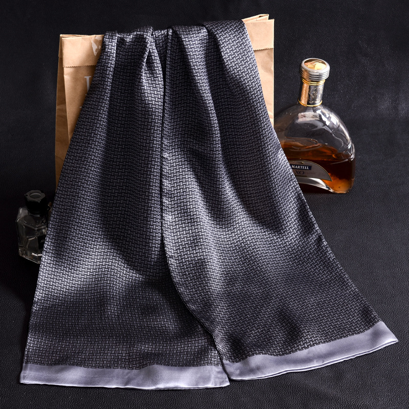 娼祦鍚嶅搧 榛戠伆 (1)