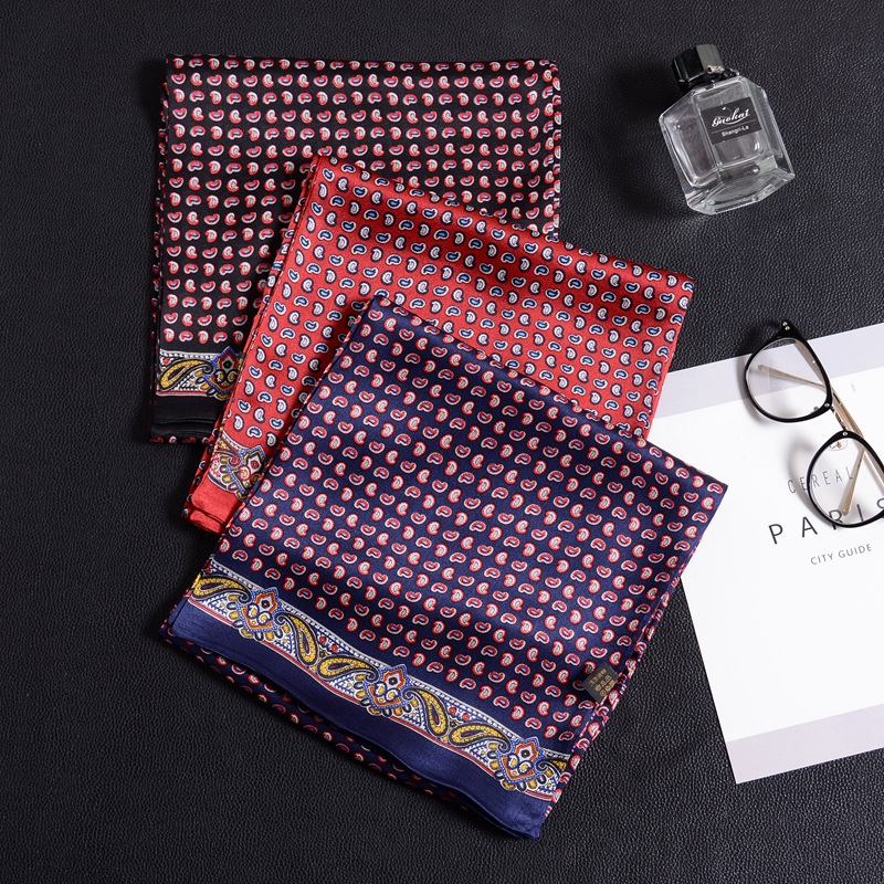 缁呭+鑵版灉 绯诲垪