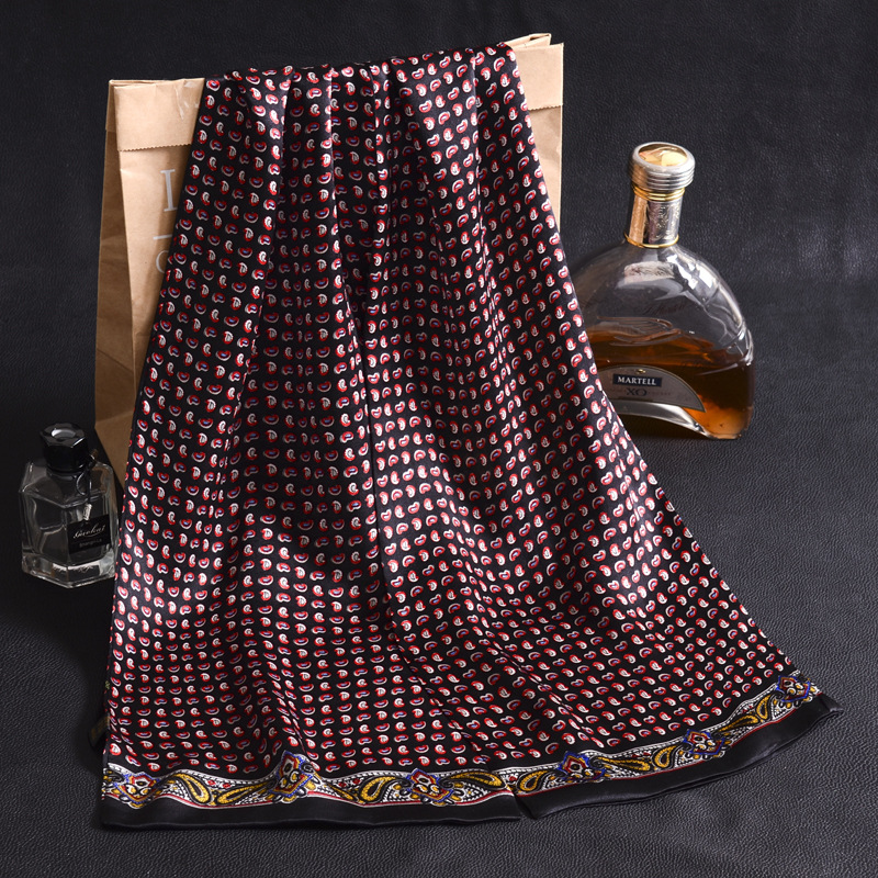 缁呭+鑵版灉 榛戣壊 (2)