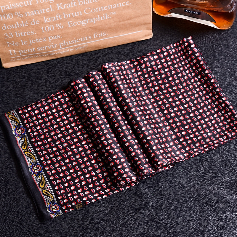 缁呭+鑵版灉 榛戣壊 (1)