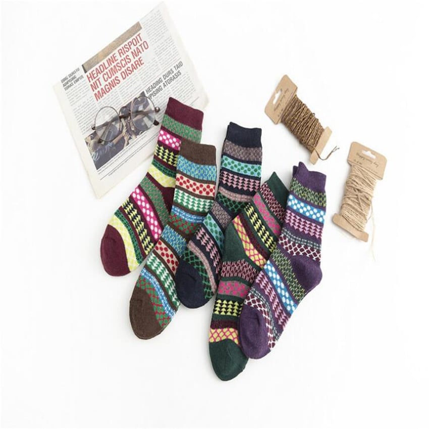 Ethnic wind cashmere socks in lake blue