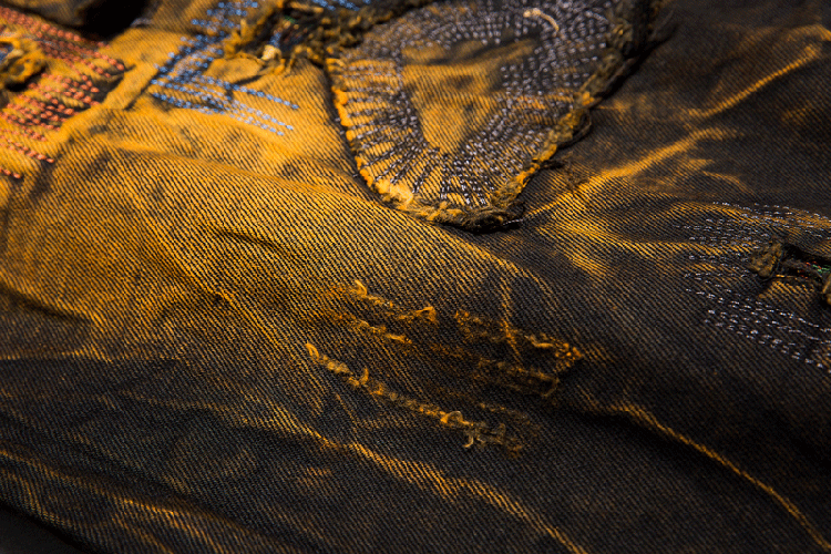 Ripped Jeans Image 13