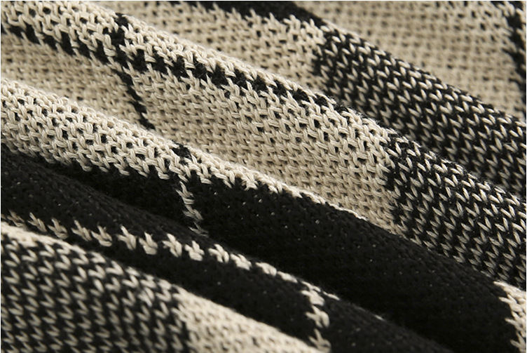Classic Diamond Sweater - Image 30