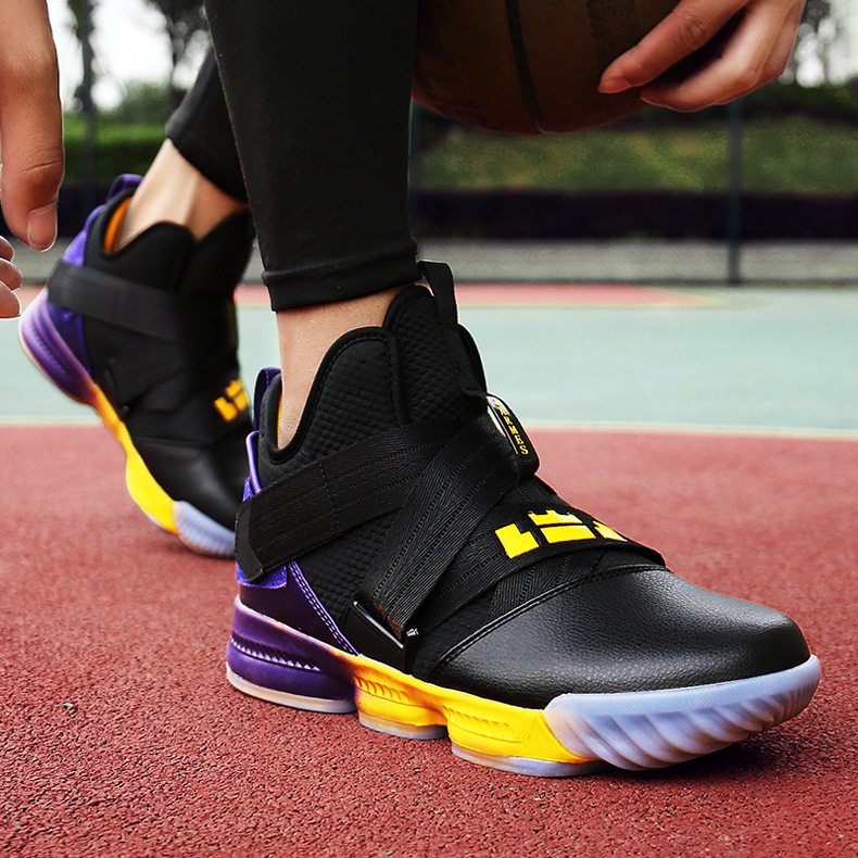 高帮同款情侣篮球鞋