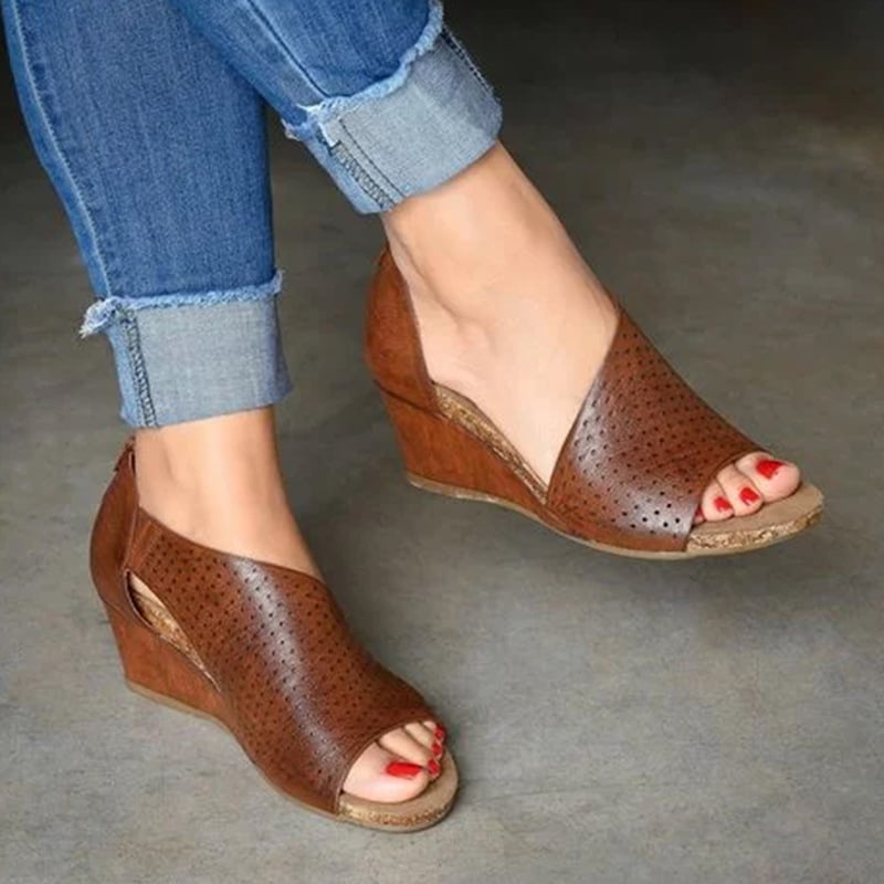 Comfortable Fit Sandals