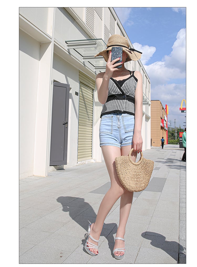 סנדלים עם עקב גבוה 12