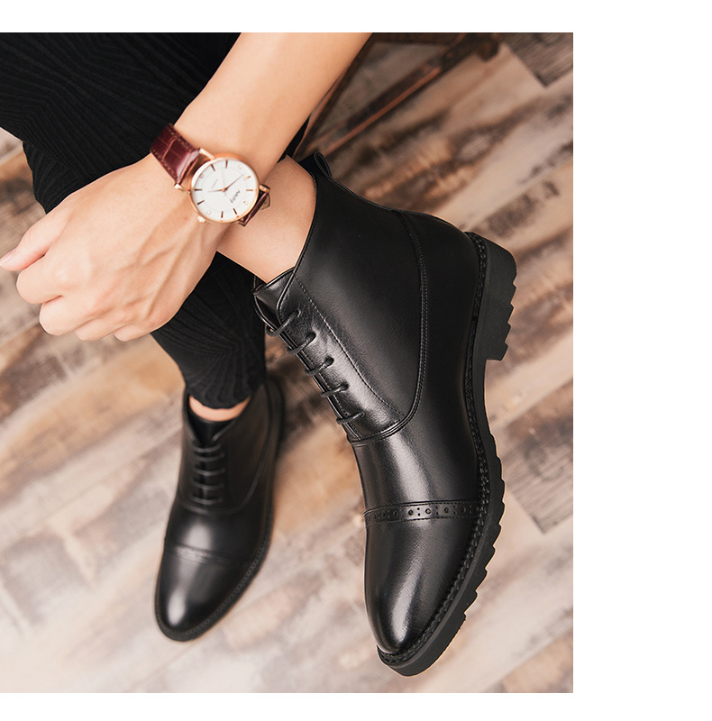 Men's Shoes Image 3