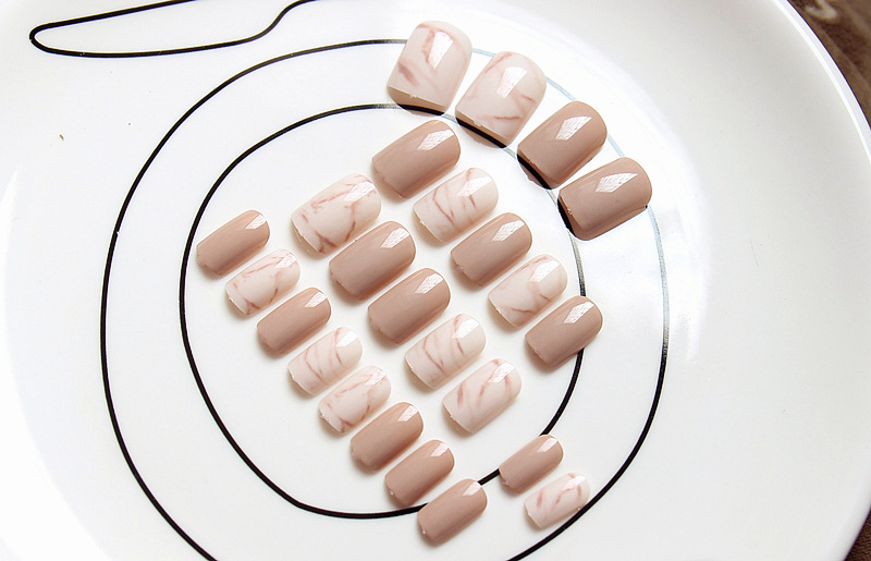 Light Khaki False Nails
