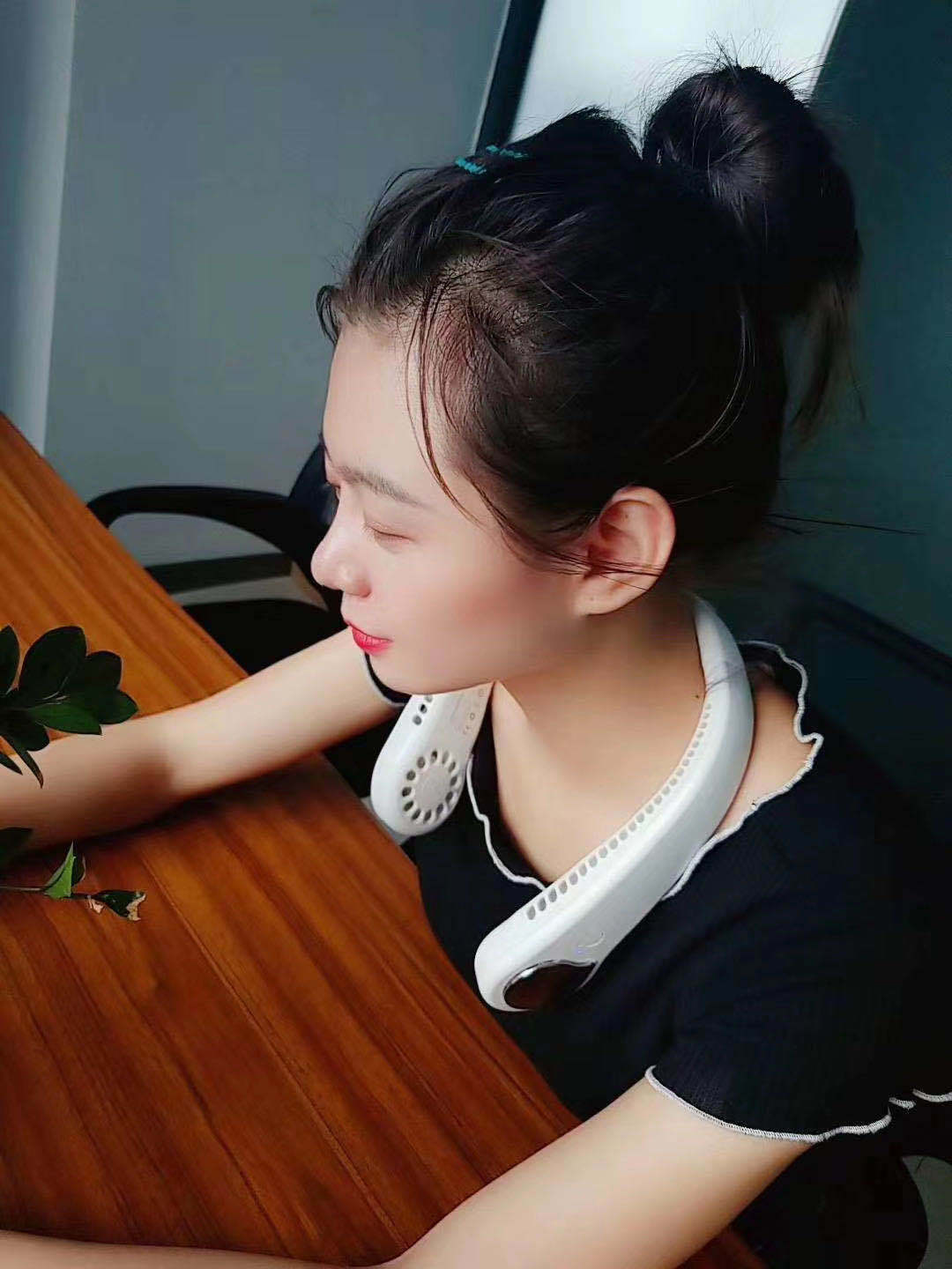 99a989e74303dc8f5a26cc1ca17a68