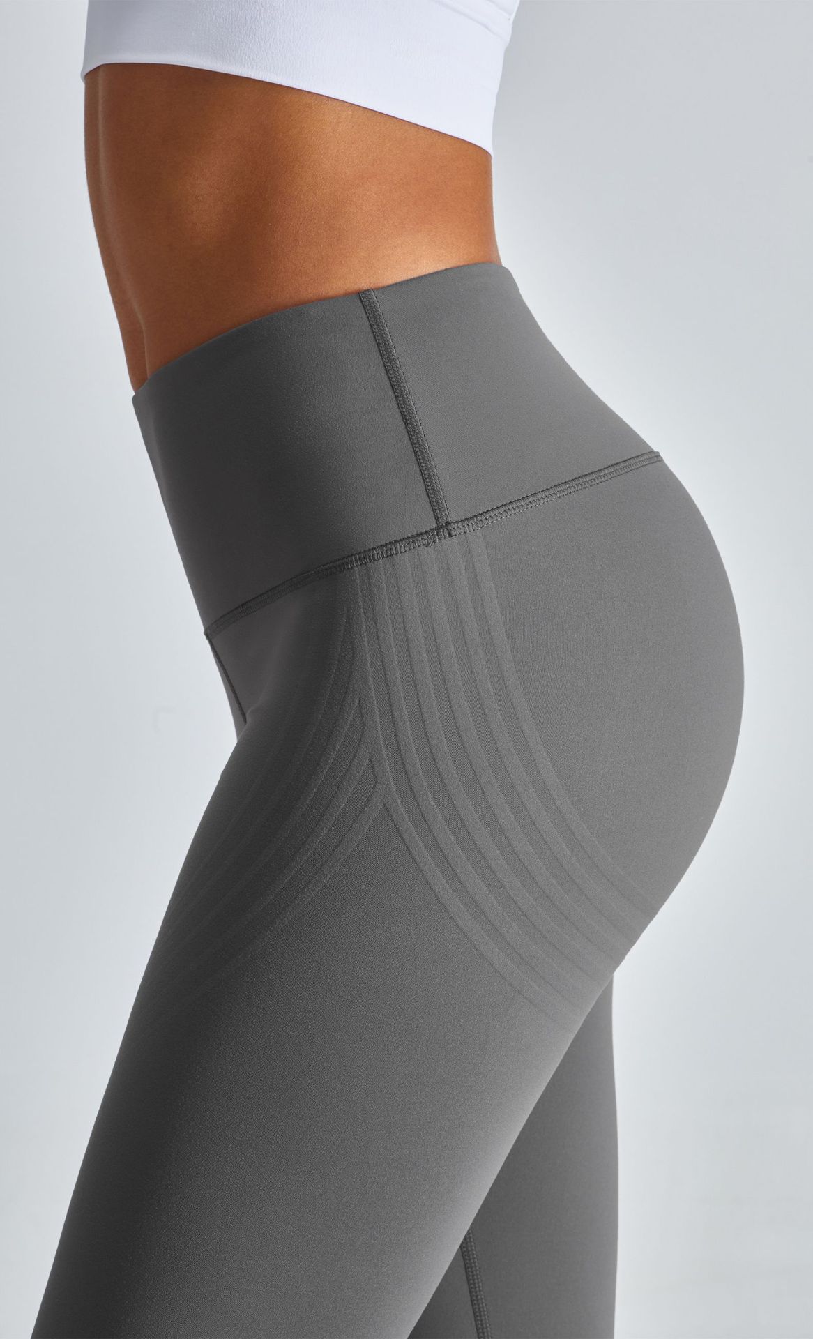 Yoga Pants Image 4