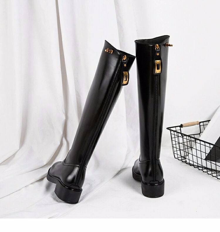 Elegant Black Single Lining Boots