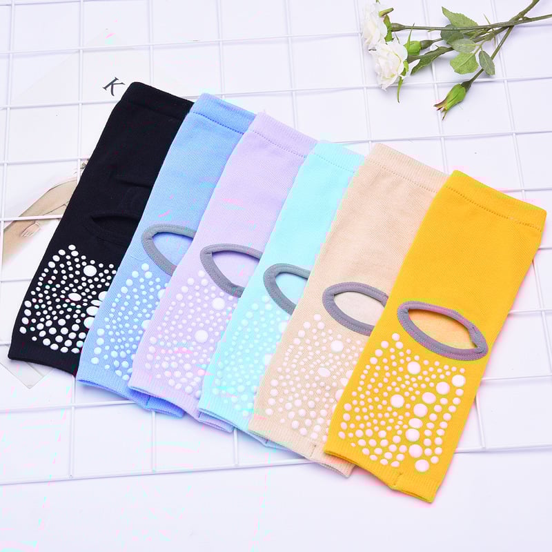 Yoga Socks Grey