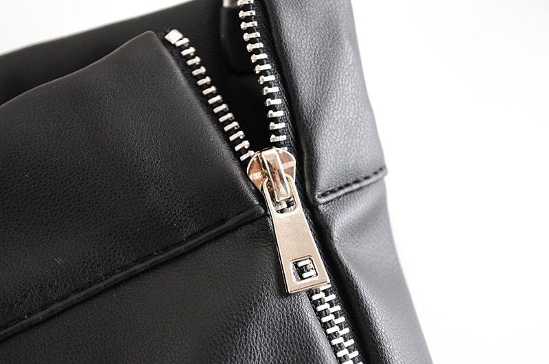 Fashionable details