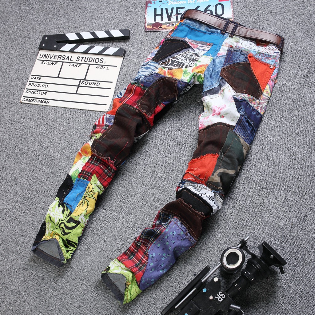 Small Straight Fit Jeans