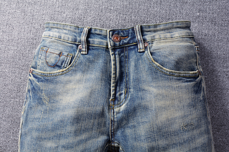 Men's Jeans Image 3