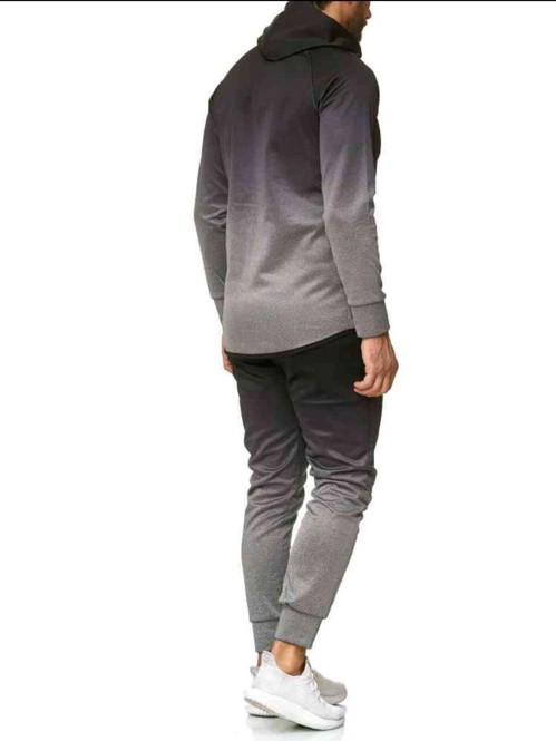 Men's Suit Image 14