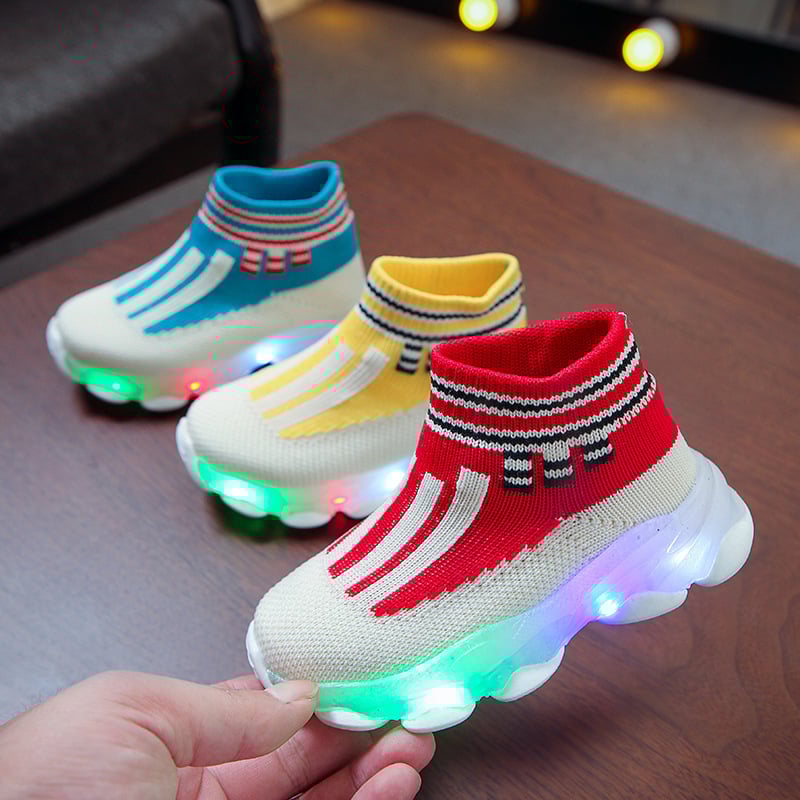 Children's LED light breathable sneakers image 9