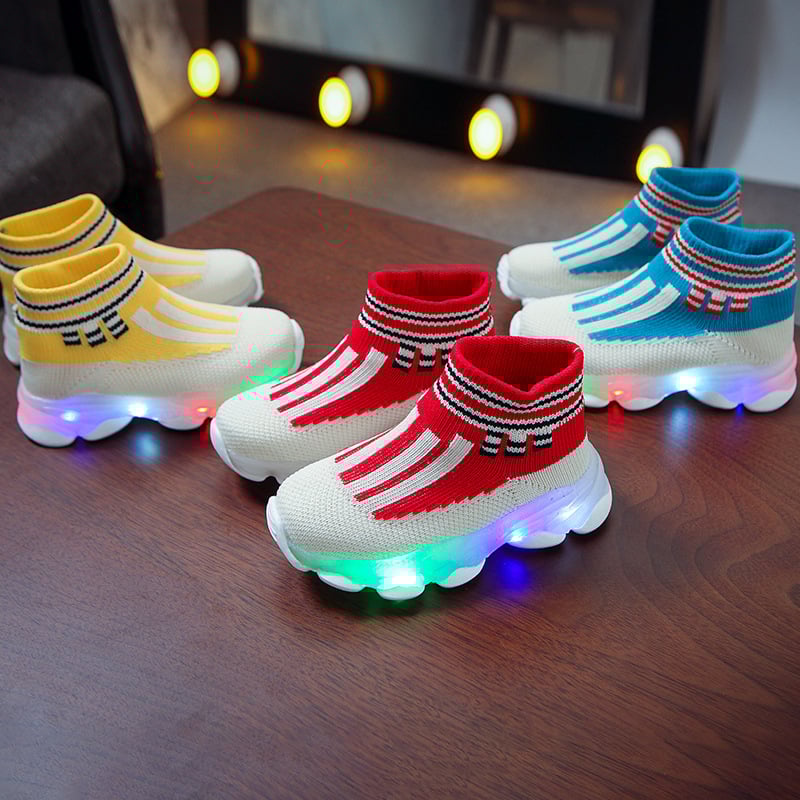 Children's LED light breathable sneakers image 10