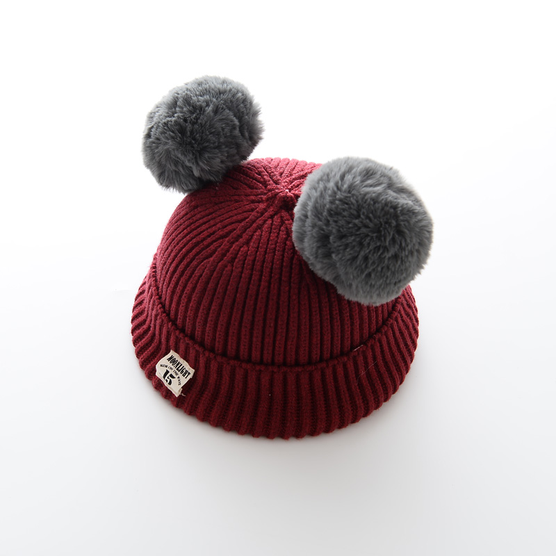 Baby wool cap in gray