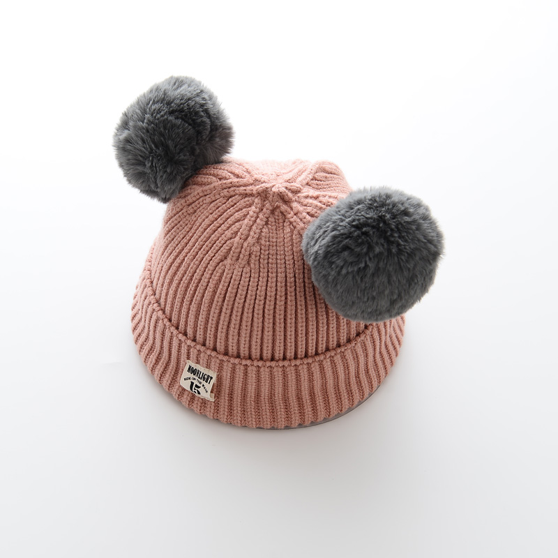 Baby wool cap in black