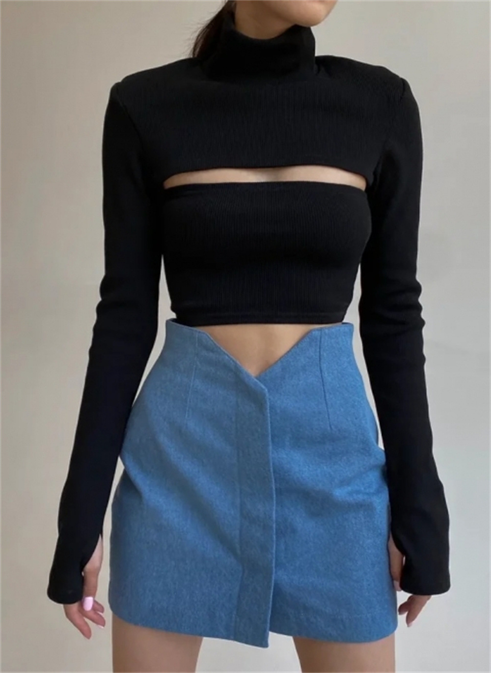 Hollow High-neck Ribbed Sweater Image 5