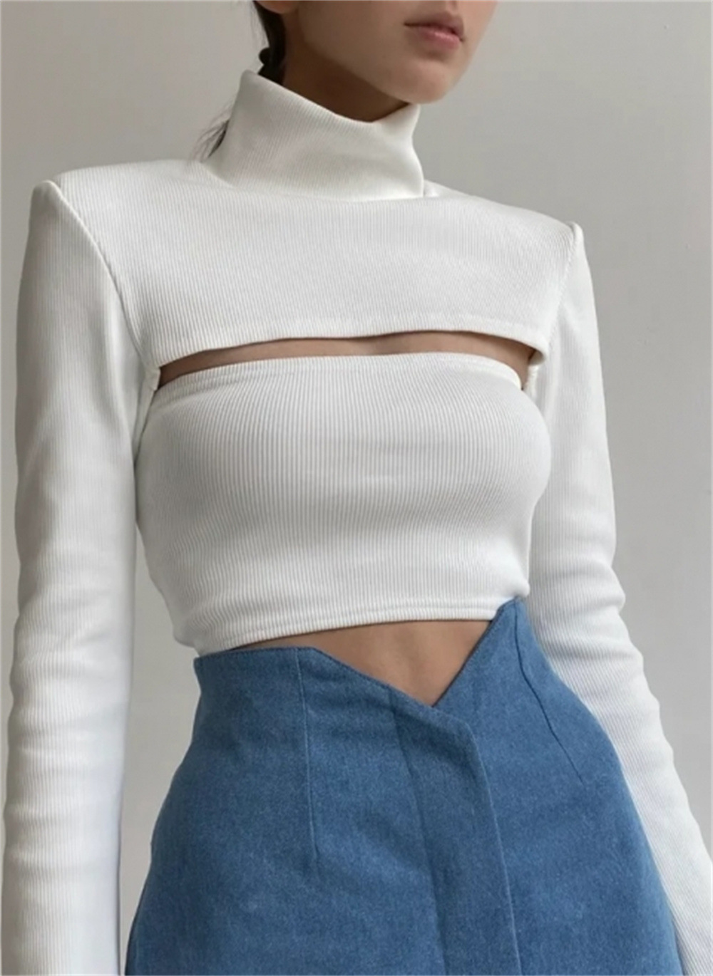 Hollow High-neck Ribbed Sweater Image 6