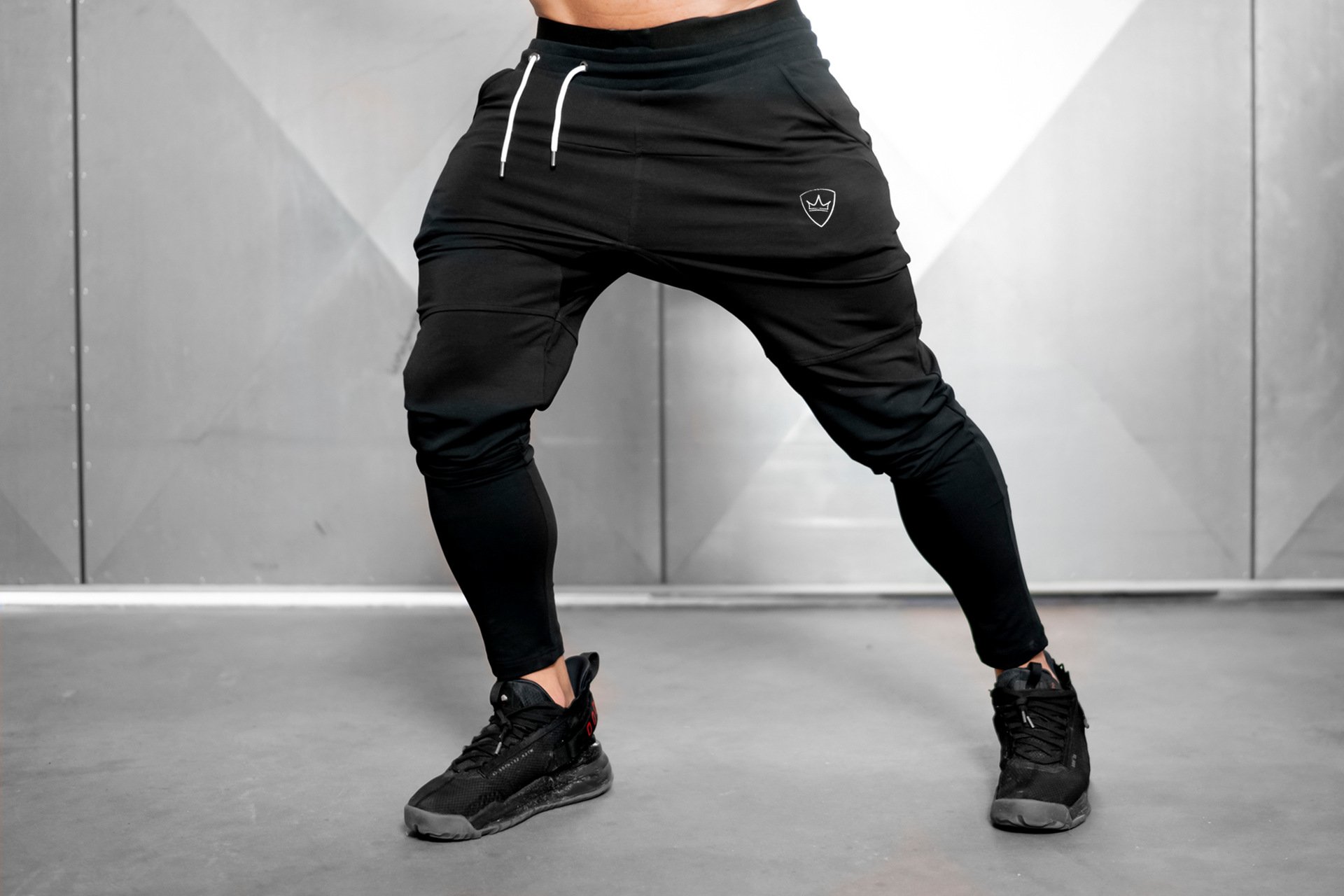 Casual Pants Image 3