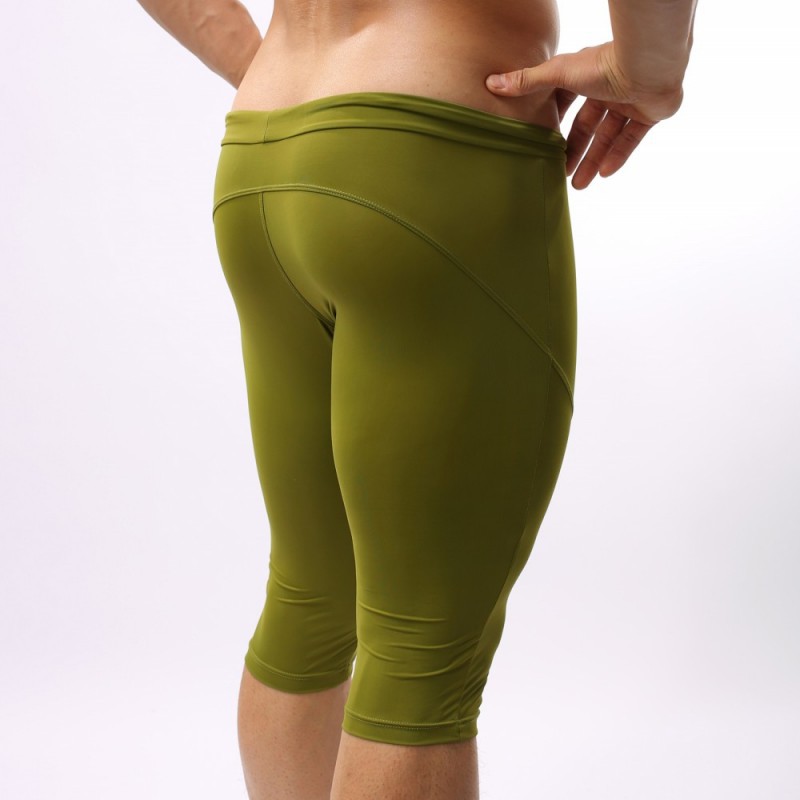 Cycling Pants Image 3