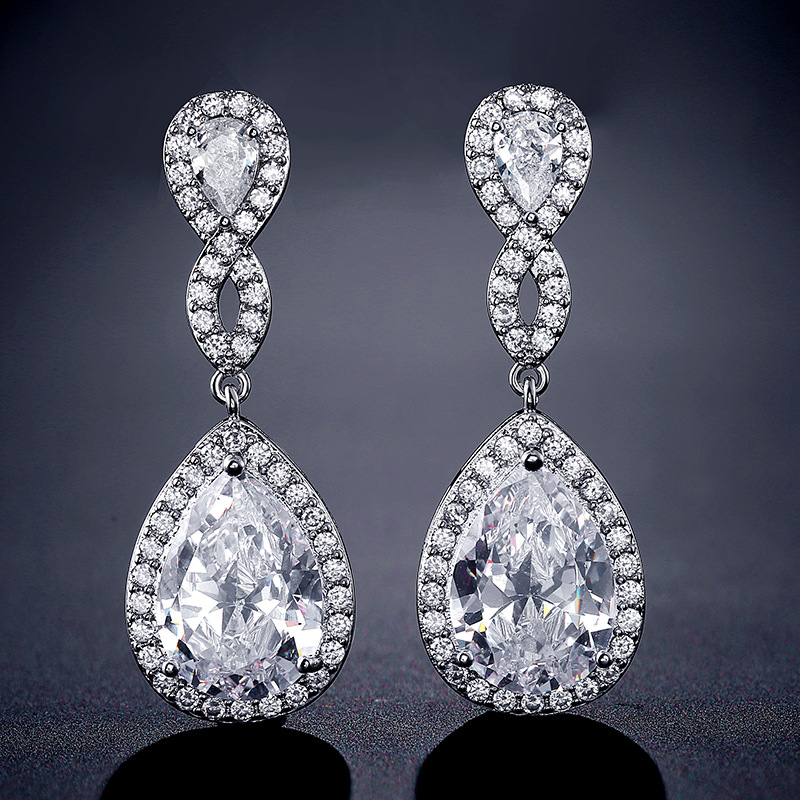 Elegant Bridal Earrings