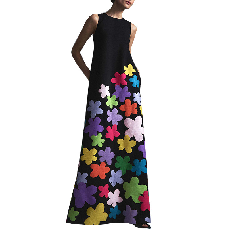 Close-up of Women's Round Neck Printed Dress