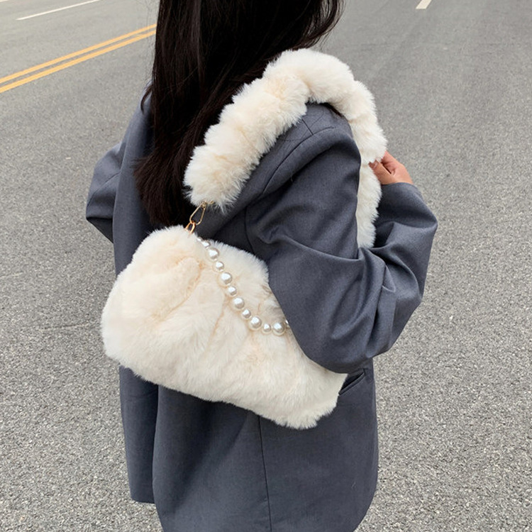 Black shoulder bag