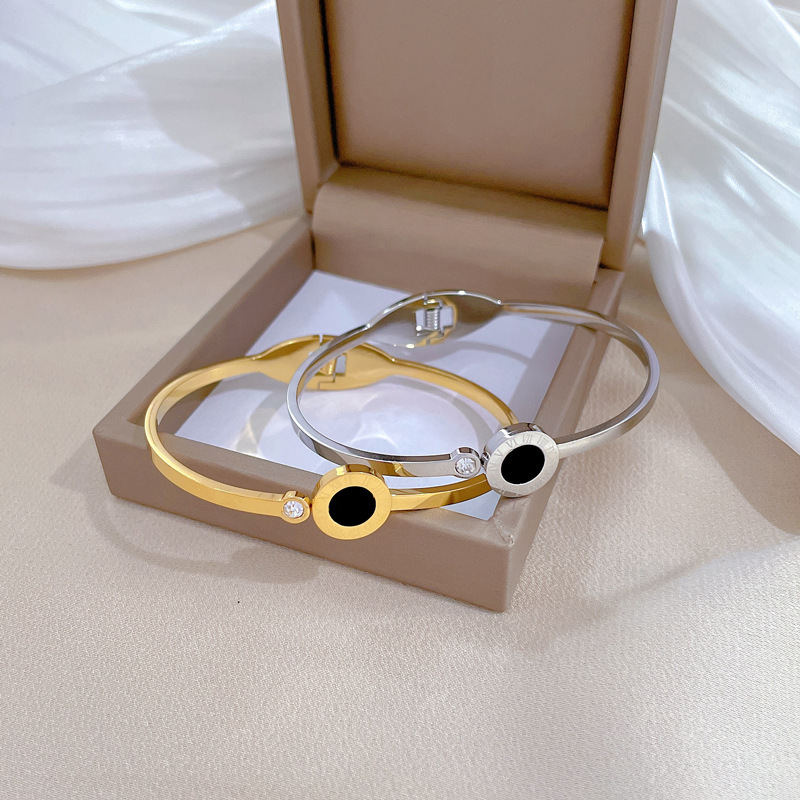 Roman Titanium Steel Bracelet Image 4