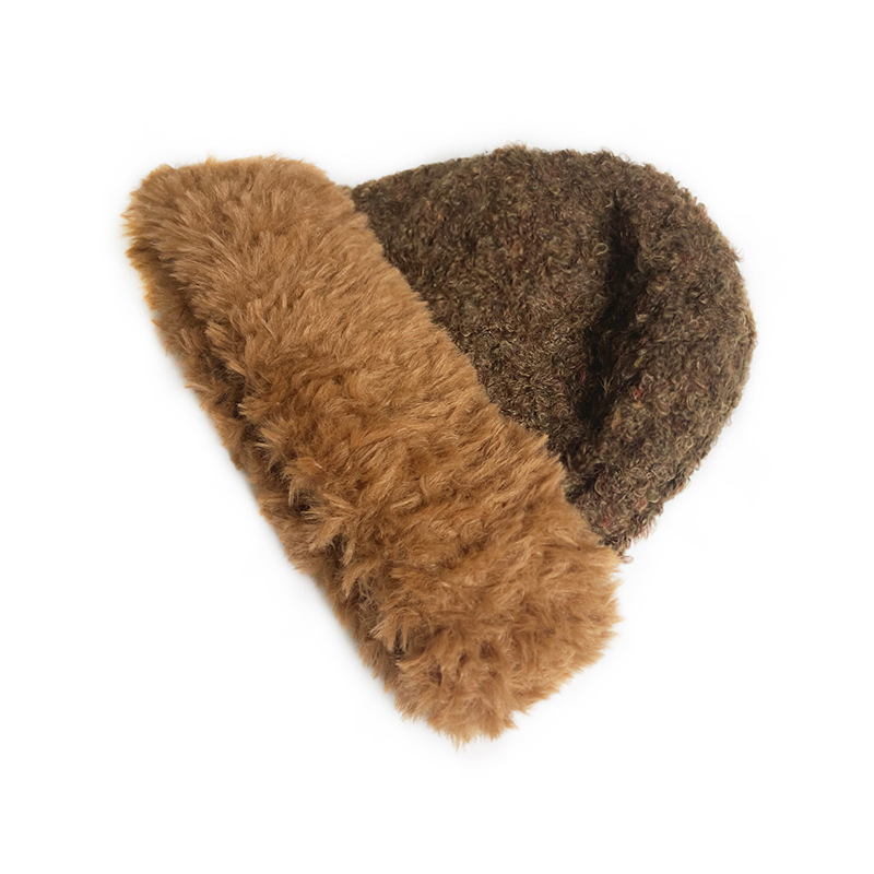 Women's Knitted Fashion Hat Image 5