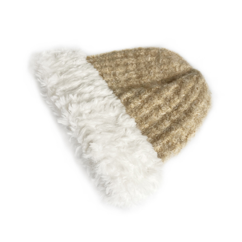 Women's Knitted Fashion Hat Image 9