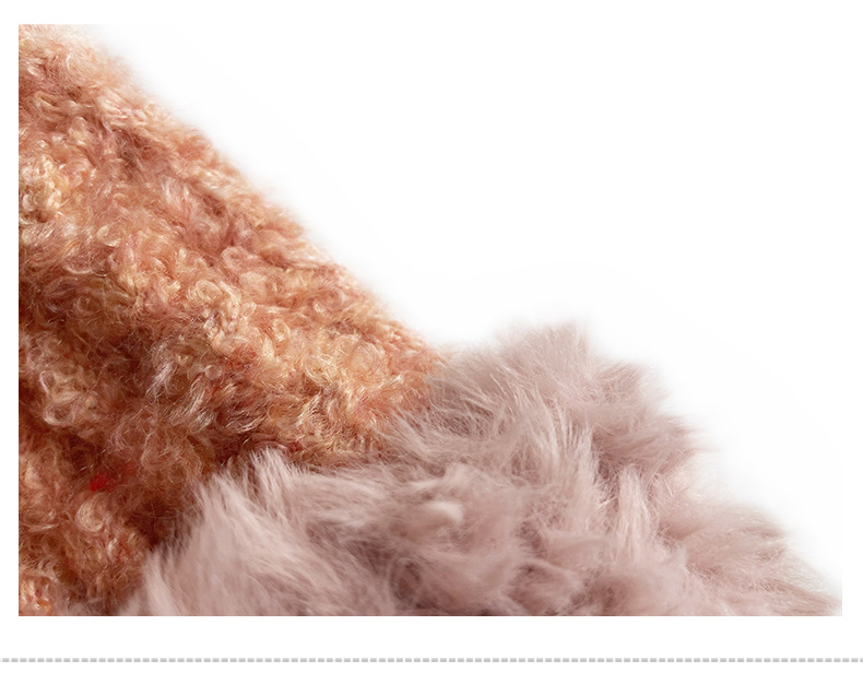 Women's Knitted Fashion Hat Image 11