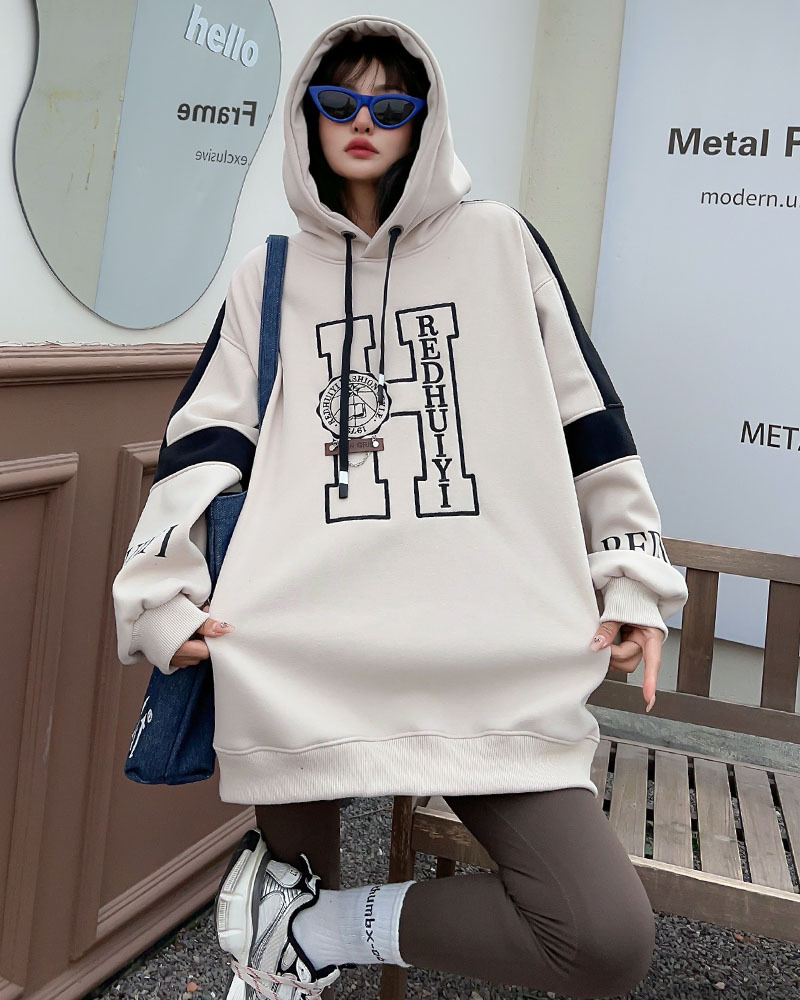 Women's Sweatshirt Image 7