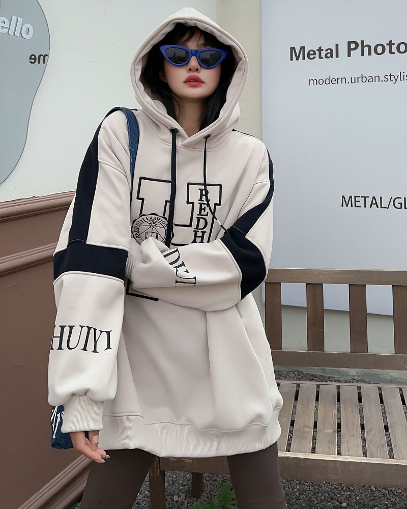 Women's Sweatshirt Image 8