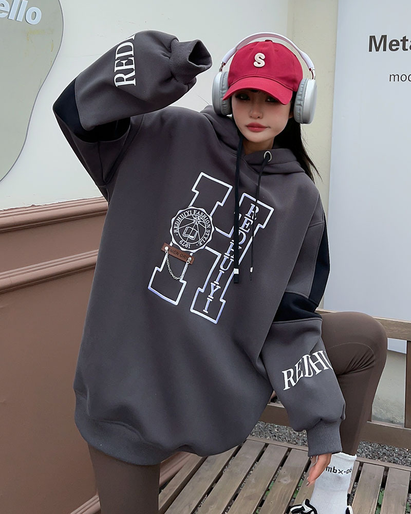 Women's Sweatshirt Image 15