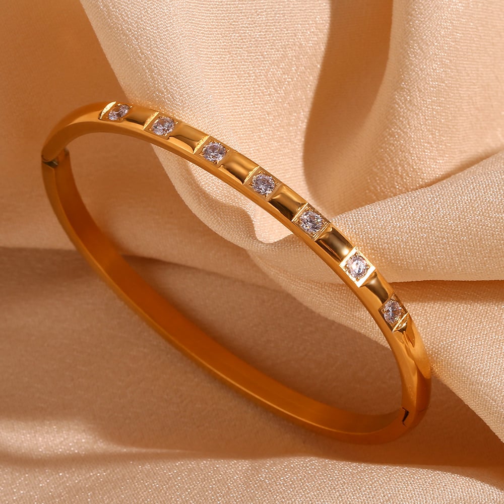 Stylish Bracelet Image 1