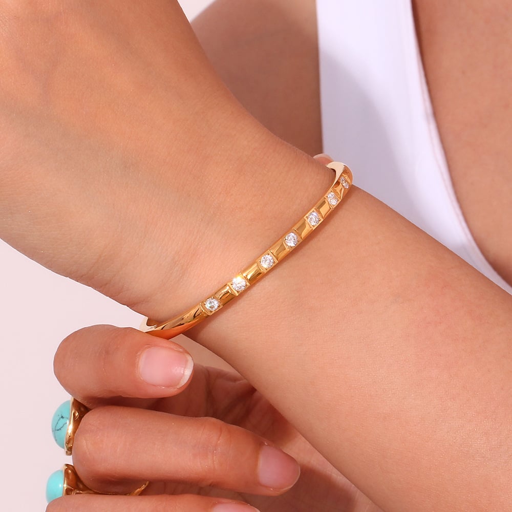 Stylish Bracelet Image 4
