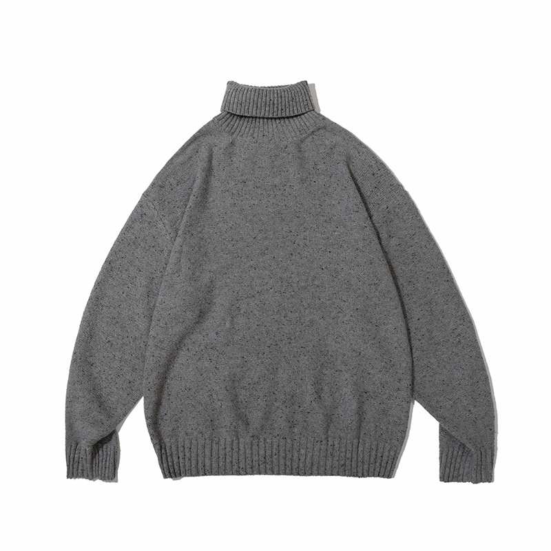 Sweater in Gray