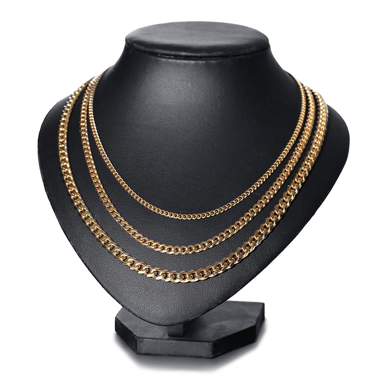 Cuban Link Chain Necklace Image 1