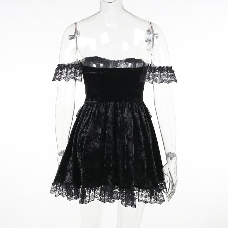Dark Gothic Dress Close Up