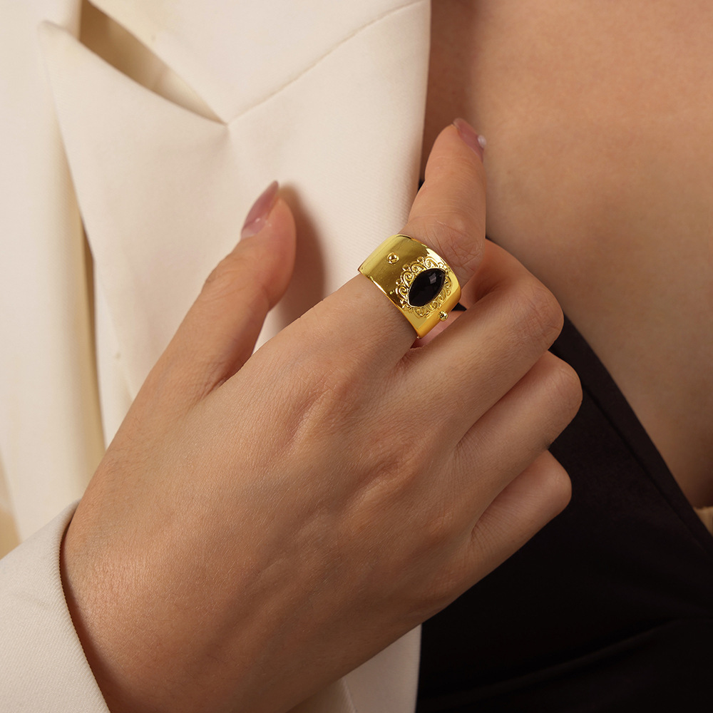Geometric Ring Image 9