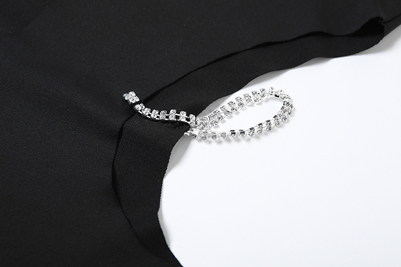 Women's Hollowed Fashion Rhinestone Navel Dress Image 3