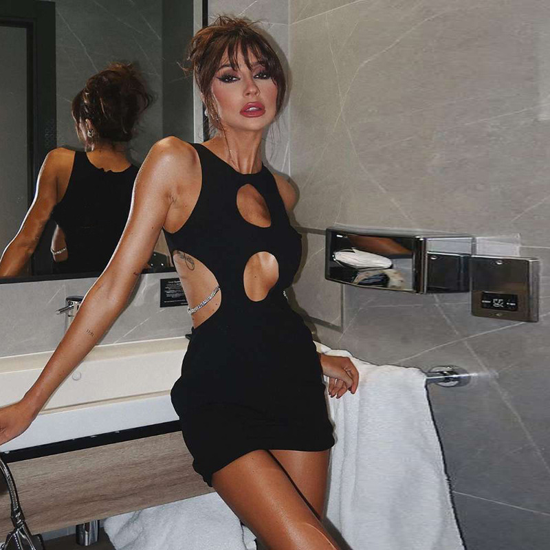 Women's Hollowed Fashion Rhinestone Navel Dress Image 7