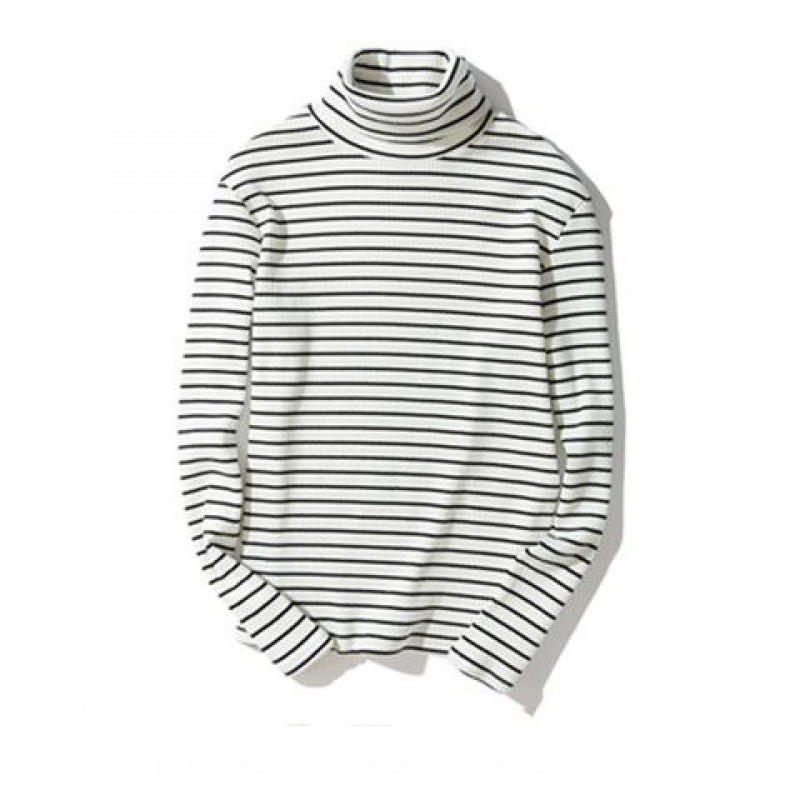 Turtleneck Detail